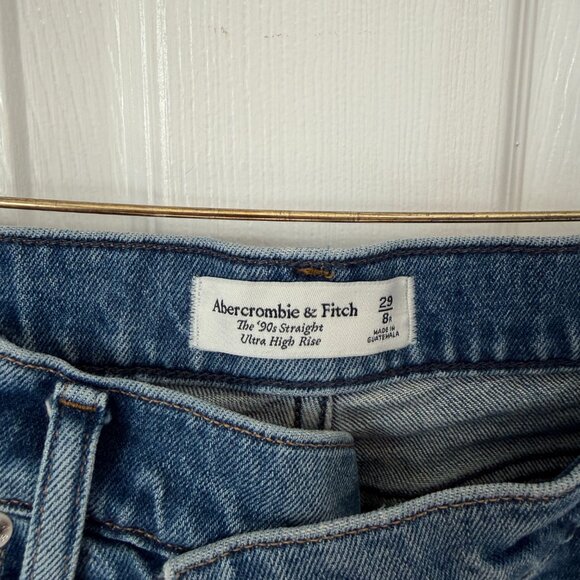 Abercrombie 90's Straight Ultra High Rise Medium Wash Light Distressing 29 8 - Picture 3 of 7